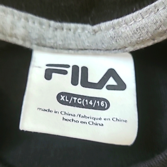 FILA Boys 14/16 Black Tee with White Logo - Picture 3 of 3